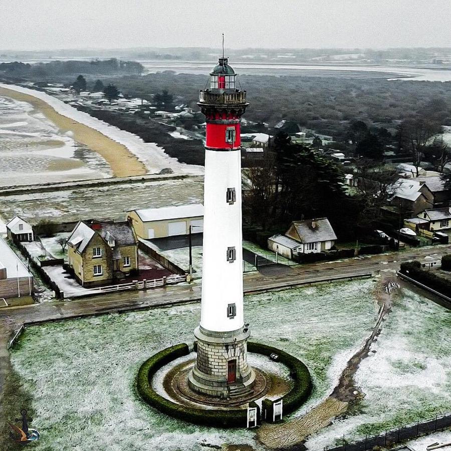 Normandie Sword Beach Hermanville-sur-Mer Екстериор снимка